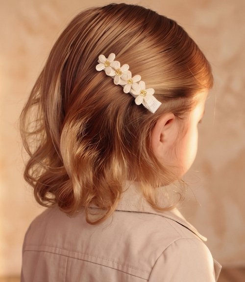 Clip Bloom